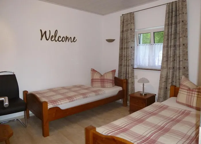 Rabennest Nyaraló Rüthen